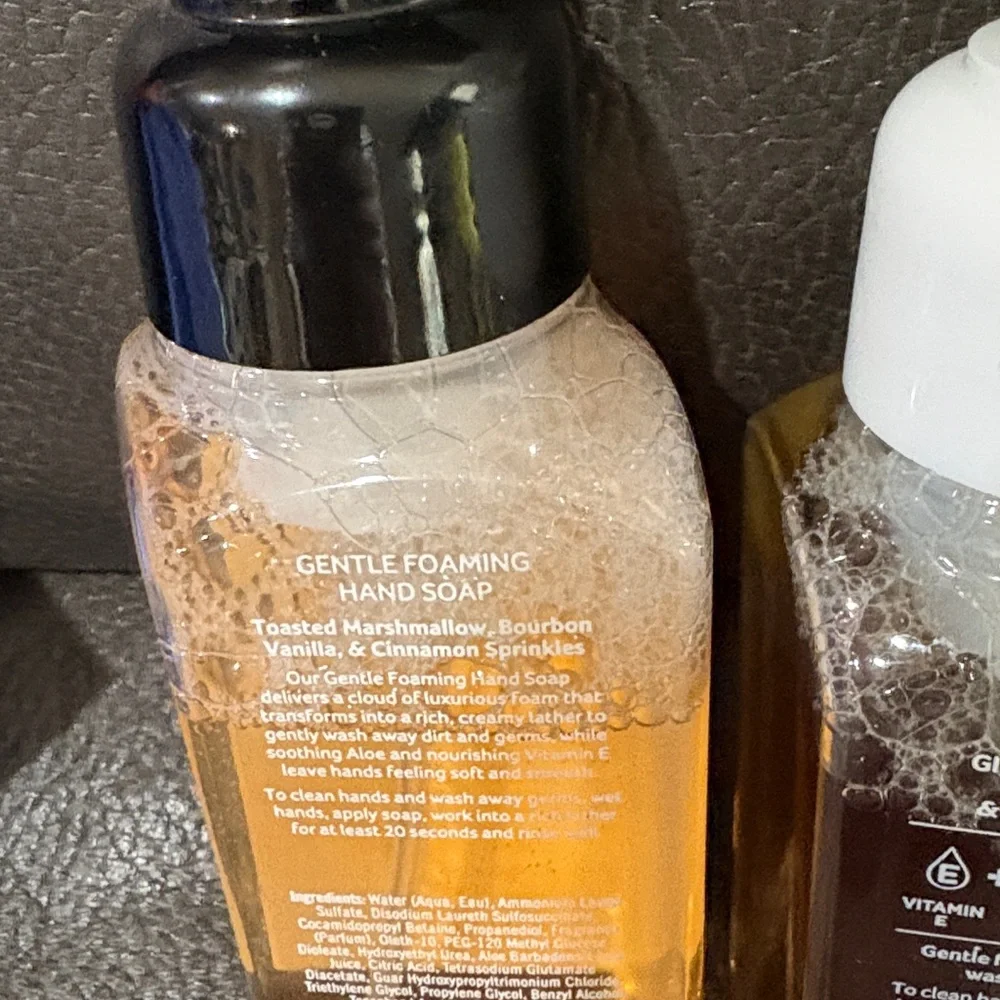 Bath and body foaming soap in toaster s’mores and white pumpkin - Picture 5 of 6